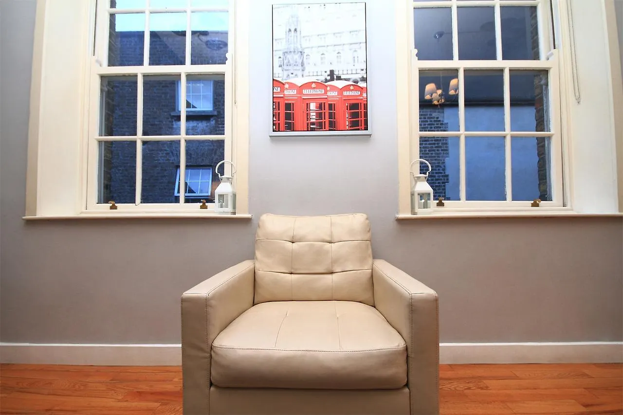 Beautiful Temple Bar Apartment Dublin 0*,